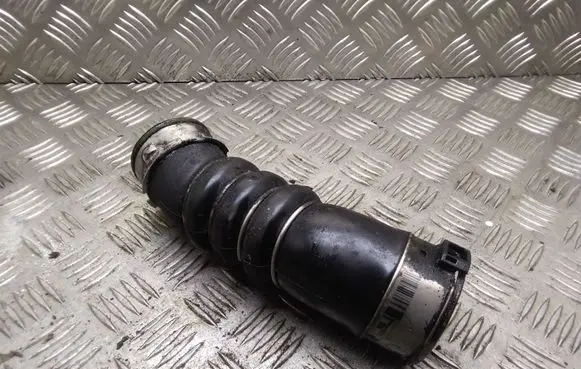 Intercooler hose/pipe
