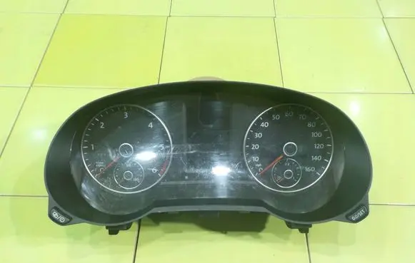 Seat Alhambra (Mk2) Speedometer (instrument cluster) A2C81397500