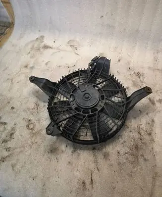 Mitsubishi Pajero Air conditioning (A/C) fan (condenser)