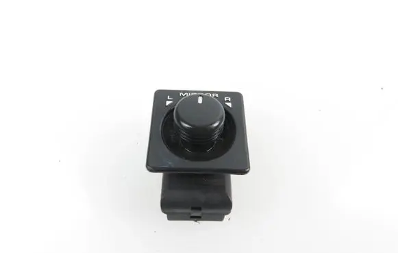 Land Rover Freelander Wing mirror switch AMR2498