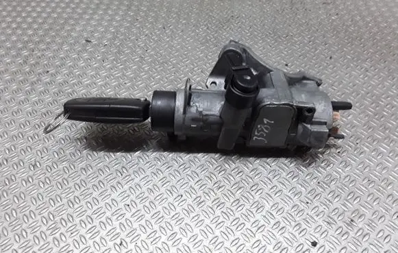 Audi A2 Ignition lock 8Z0905851