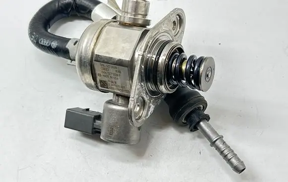 Fuel injection high pressure pump