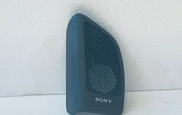 Ford Focus ST Subwoofer grill/trim PA6GF1509597000