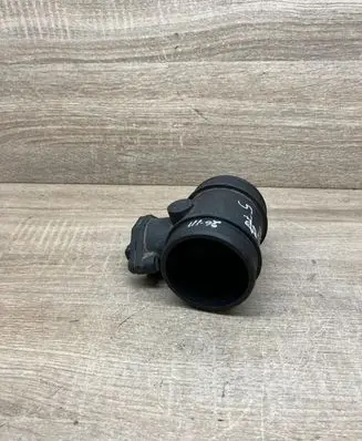 Opel Vectra B Mass air flow meter 0281002139