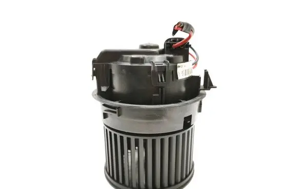 Peugeot 208 I Heater fan/blower T1013140A