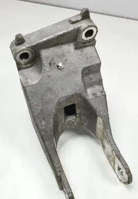Citroen C5 Gearbox mounting bracket 9653919280