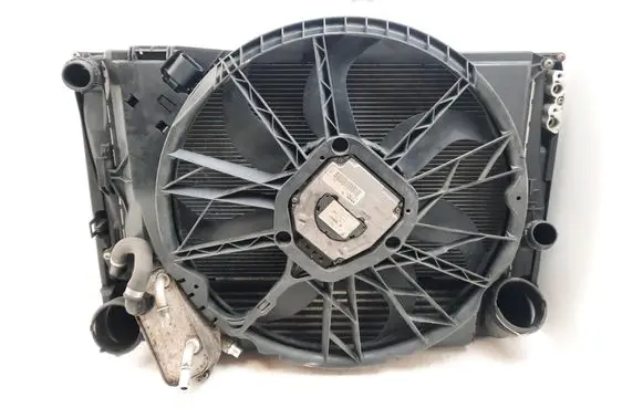 BMW 5 E60 E61 Radiator set 7561713 6732756171301 3137229021