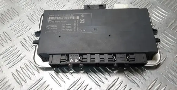 BMW 7 F01 F02 F03 F04 Light module LCM 61359225712 9225712