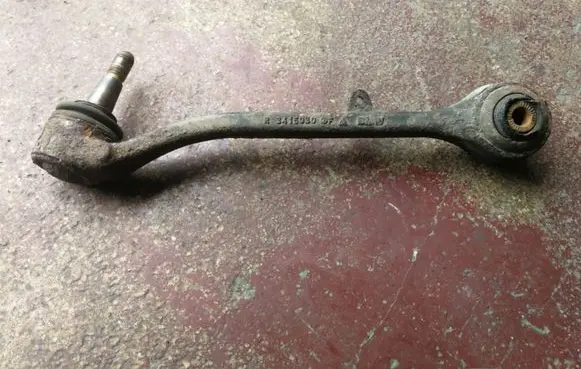 BMW X3 E83 Front lower control arm/wishbone 3415030