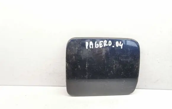 Mitsubishi Pajero Fuel tank cap
