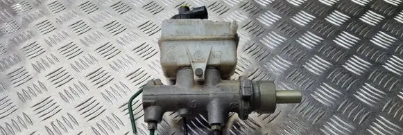 Opel Movano A Master brake cylinder 7700314756