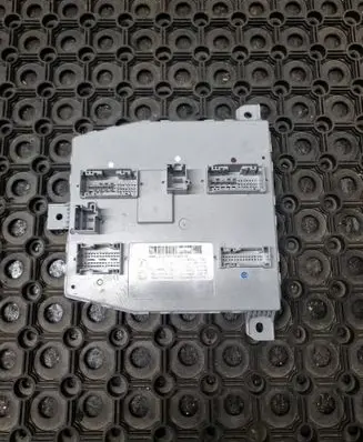 Mercedes-Benz C W205 Comfort/convenience module A2059006330 A2059013904 A2229021514