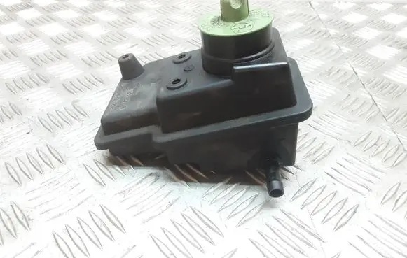 Volkswagen Polo III 6N 6N2 6NF Power steering fluid tank/reservoir 6N0422371D