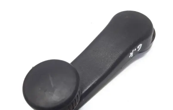 Volkswagen Golf III Rear door window winding handle 1H0837581