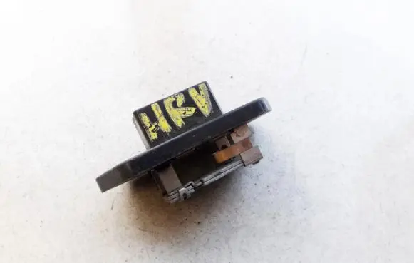 Honda HR-V Heater blower motor/fan resistor 2s96030753