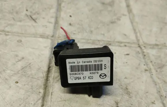 Mazda 6 Airbag deployment crash/impact sensor GP9A57KC0 6008C370