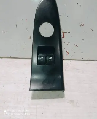KIA Ceed Electric window control switch 935701H021