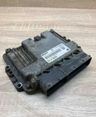 Opel Astra H Engine control unit/module ECU 55198921 0281012548