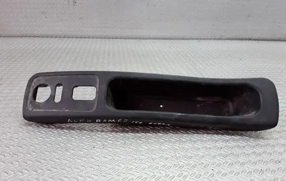 Alfa Romeo 156 Front door interior handle trim 156016102