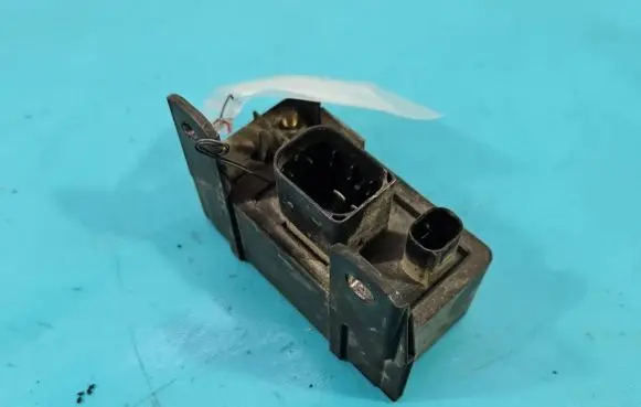 Mercedes-Benz Vito Viano W639 Other relay 0255452832 IMPRK1382927