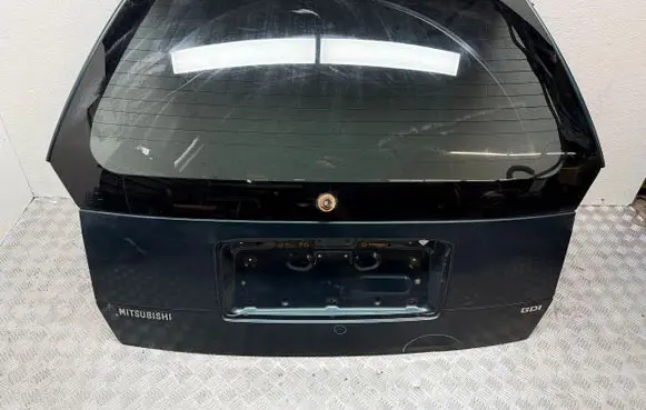 Mitsubishi Space Wagon Tailgate/trunk/boot lid