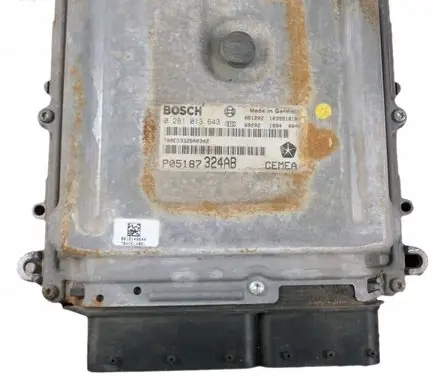 Jeep Grand Cherokee (WK) Engine control unit/module P05187324AB