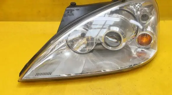 Ford Galaxy Headlight/headlamp