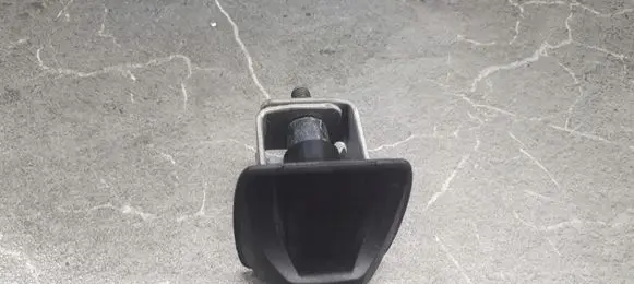 BMW 3 E90 E91 Tie down hook / loop 9119678