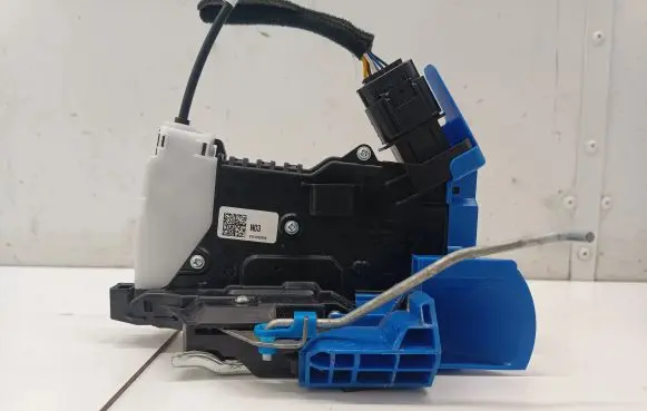 Hyundai Ioniq 5 Front door lock 81310GI200