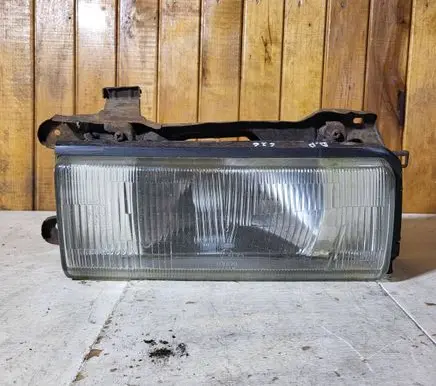 Mazda 626 Headlight/headlamp