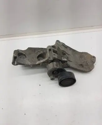 Nissan Qashqai Generator/alternator bracket 8200669494