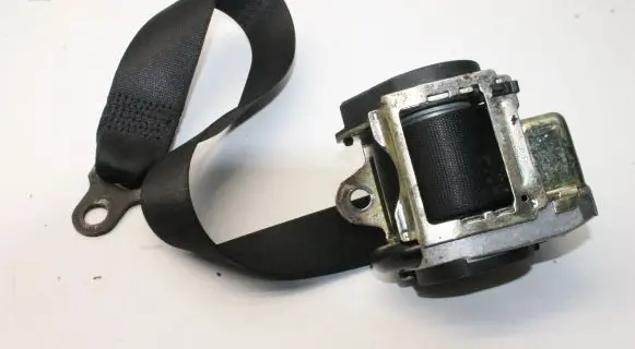 Porsche Boxster 986 Front seatbelt 561102901