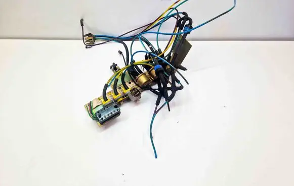 Mercedes-Benz SLC C107 Coolant fan relay 0008210247 A0008210247
