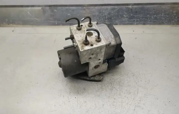 Mercedes-Benz Vito Viano W638 ABS Pump 0273004310 A0004461089 0265220490