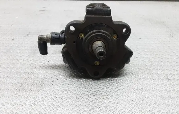 Alfa Romeo 156 Fuel injection high pressure pump 0445010071