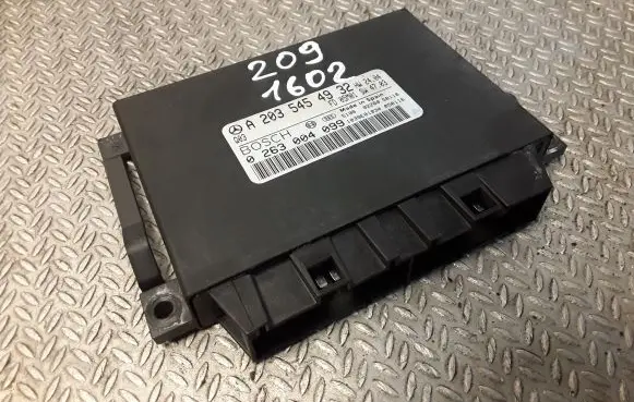 Mercedes-Benz CLK A209 C209 Parking PDC control unit/module 2035454932 A2035454932