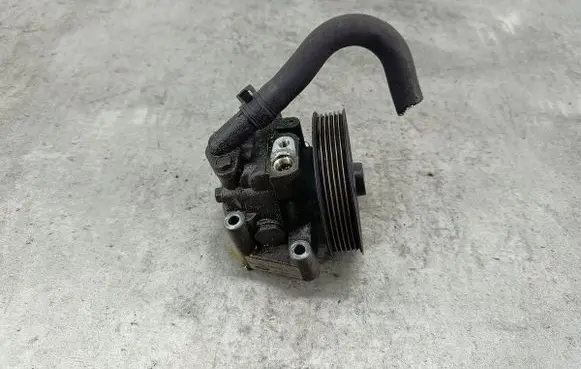 Ford Mondeo MK IV Power steering pump 6G913A696CD