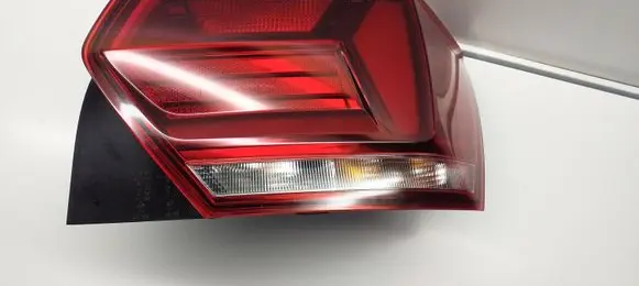 Volkswagen Polo VI Rear/tail lights 2G0945096B
