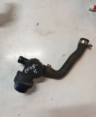 Volvo V70 Engine coolant pipe/hose 31338891 44410