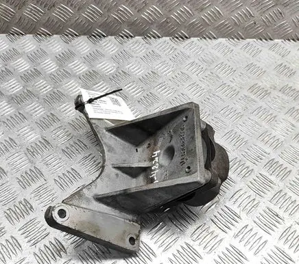 Maserati Ghibli Gearbox mount 670038976