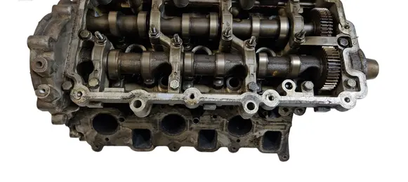 Audi A6 S6 C6 4F Engine head 026160704 059353AJ 059353A