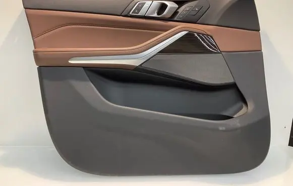 BMW X5 G05 Front door card panel trim 
