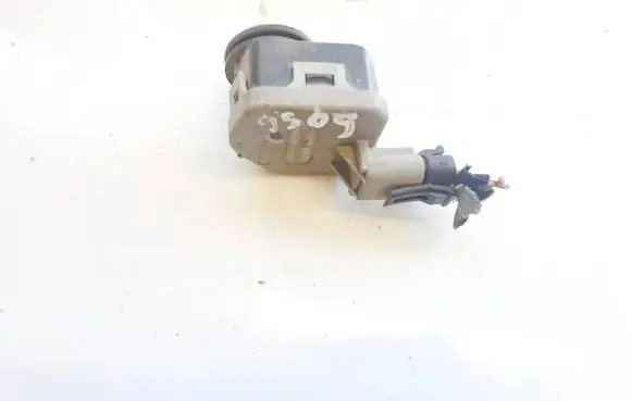 Opel Astra G Headlight level adjustment motor 90590685