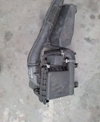 Toyota Auris E180 Air filter box 