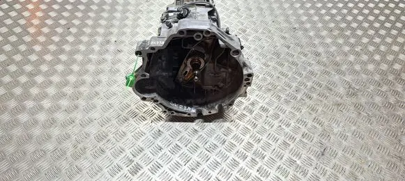 Volkswagen PASSAT B5 Manual 5 speed gearbox S25147029 DHW