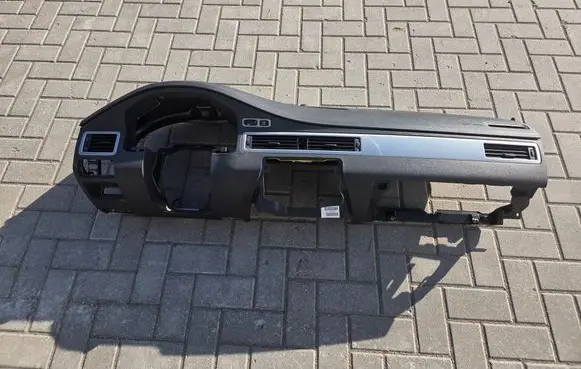 Volvo V70 Dashboard 