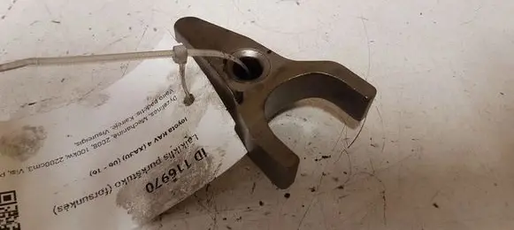 Toyota RAV 4 (XA30) Fuel Injector clamp holder