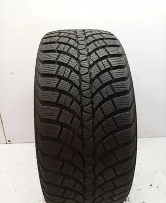 BMW 7 E65 E66 R19 winter tire KUMHO