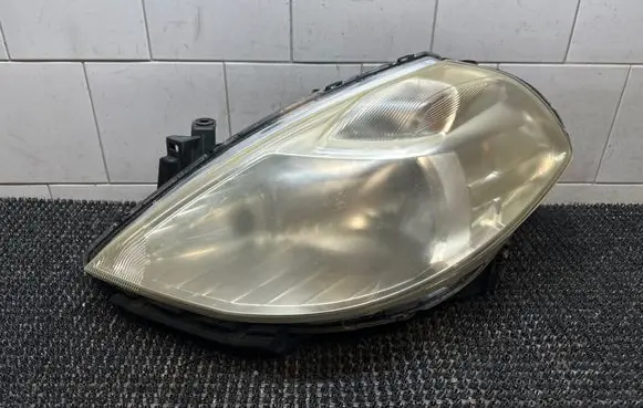 Nissan Tiida C11 Headlight/headlamp P7779