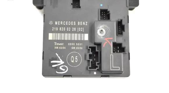 Mercedes-Benz CLS C219 Door control unit/module A2198200226